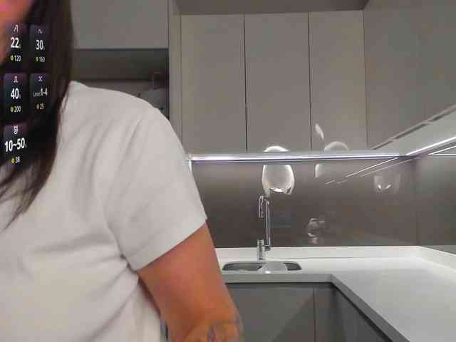 LisaDaniels webcam