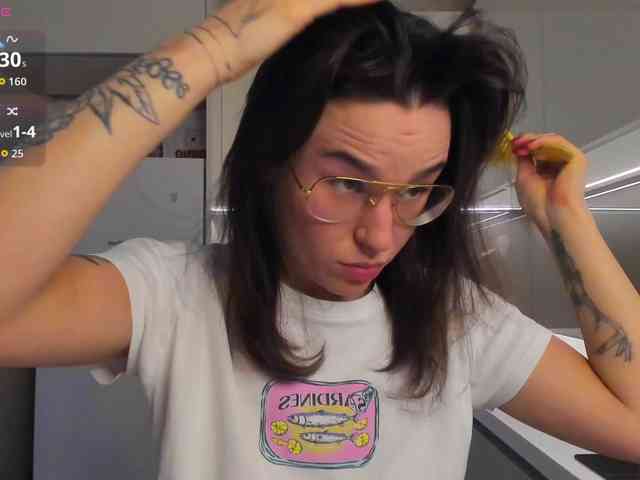 LisaDaniels webcam