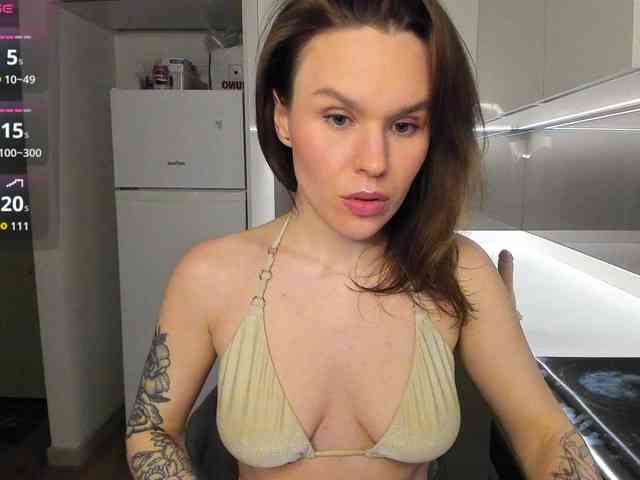 LisaDaniels webcam