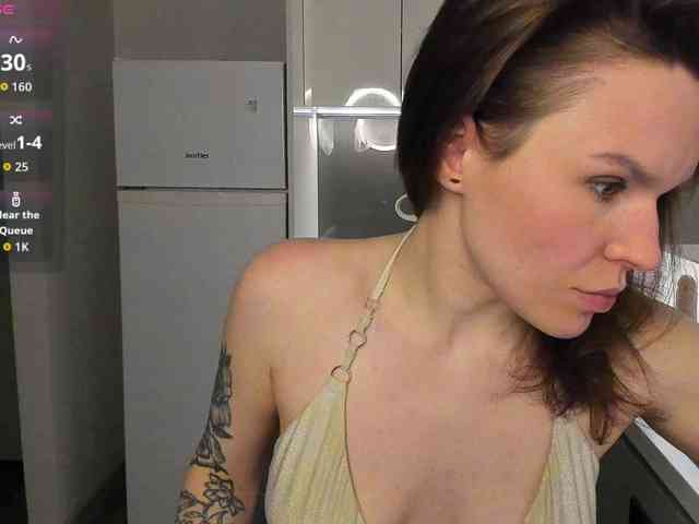 LisaDaniels webcam