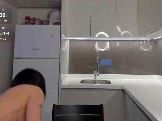 LisaDaniels webcam