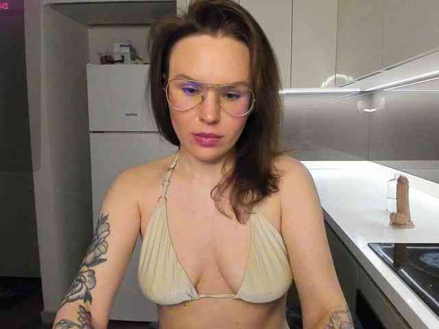 LisaDaniels webcam