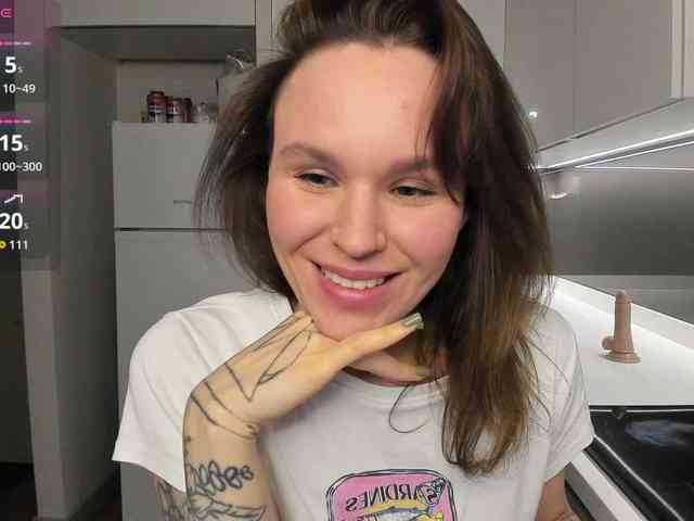 LisaDaniels webcam
