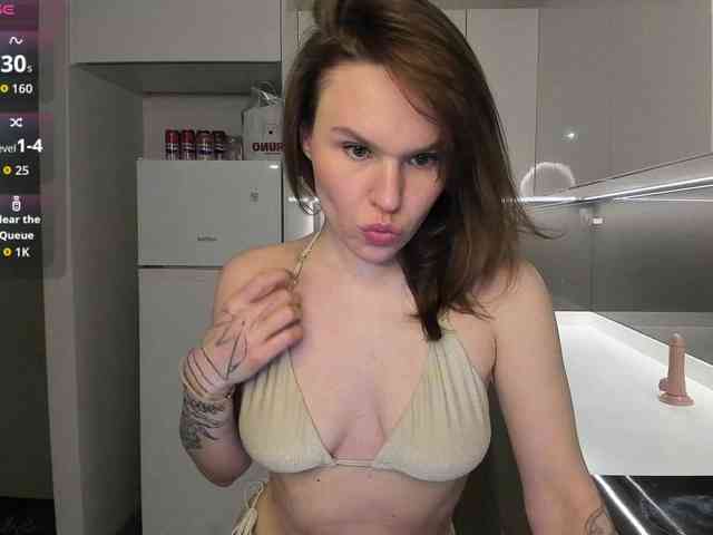 LisaDaniels webcam