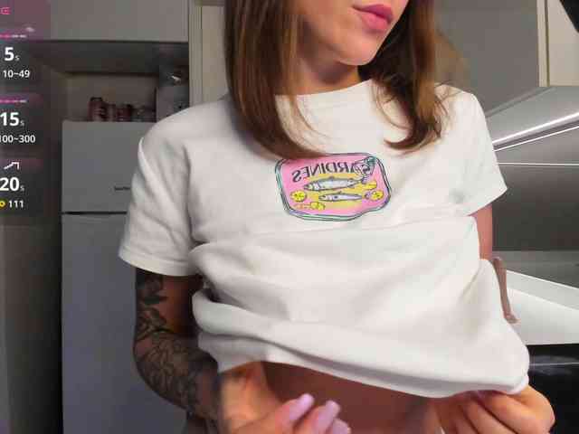 LisaDaniels webcam