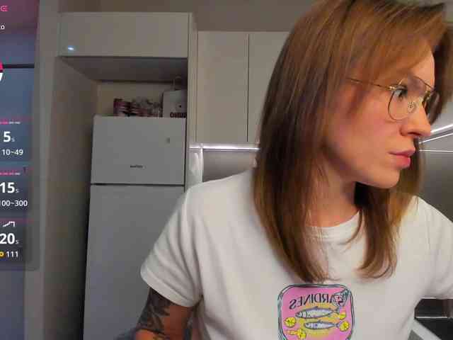 LisaDaniels webcam