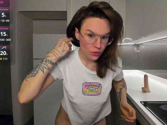 LisaDaniels webcam
