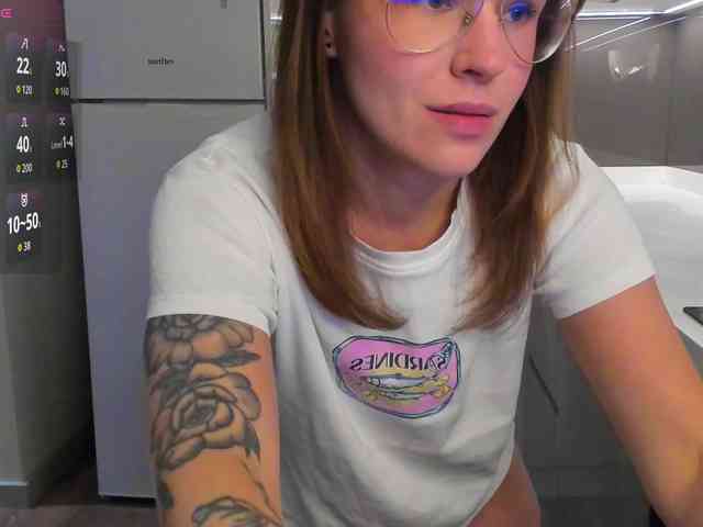 LisaDaniels webcam