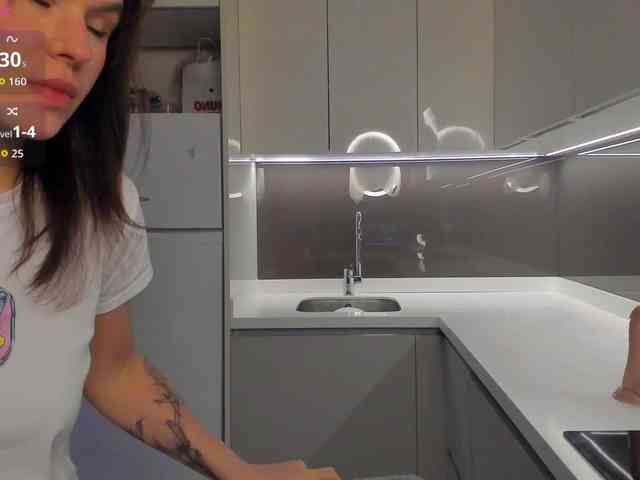 LisaDaniels webcam