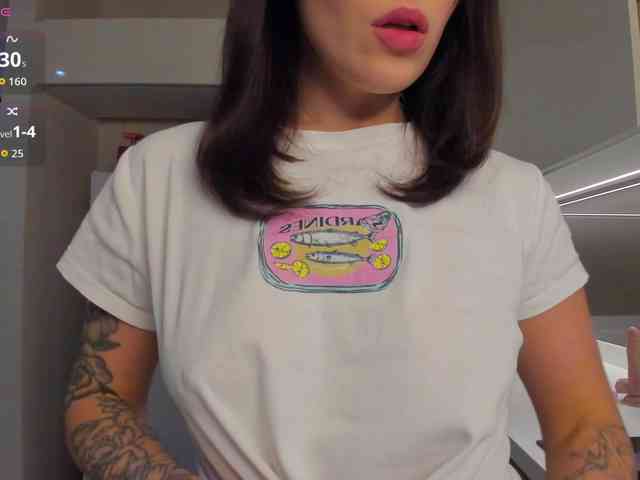 LisaDaniels webcam