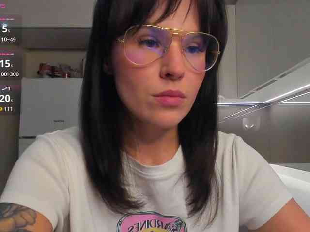LisaDaniels webcam