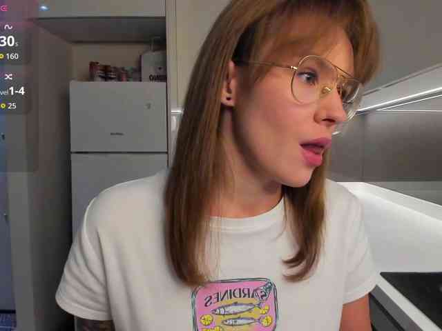 LisaDaniels webcam