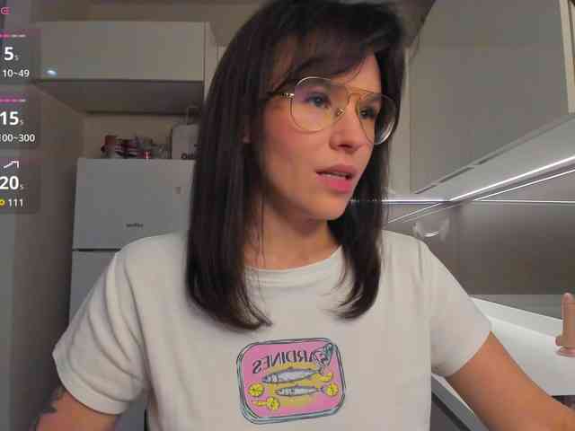 LisaDaniels webcam