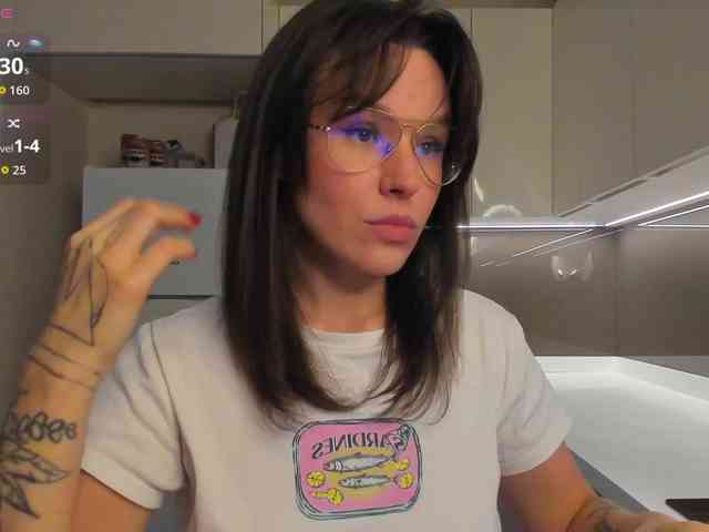 LisaDaniels webcam