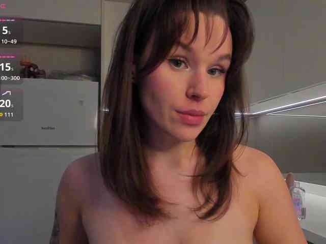 LisaDaniels webcam