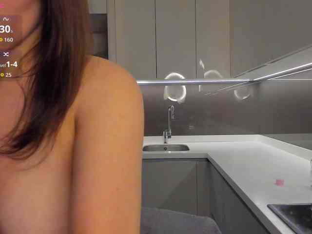 LisaDaniels webcam