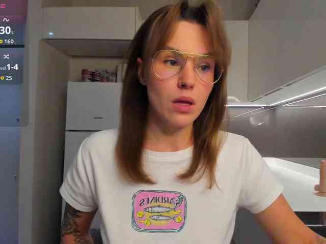 LisaDaniels webcam