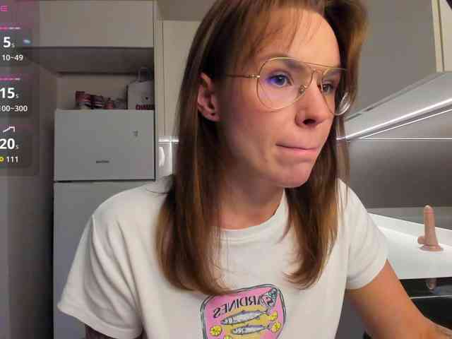LisaDaniels webcam