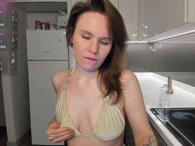 LisaDaniels webcam