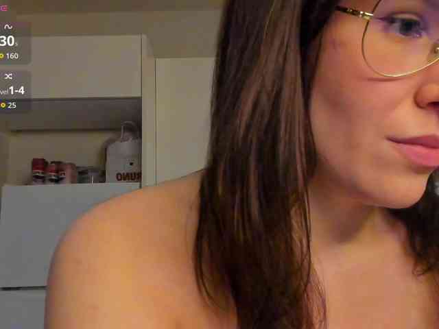 LisaDaniels webcam