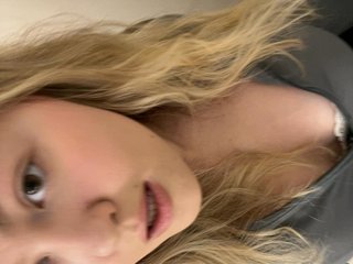 SunshineEmma Porn Show