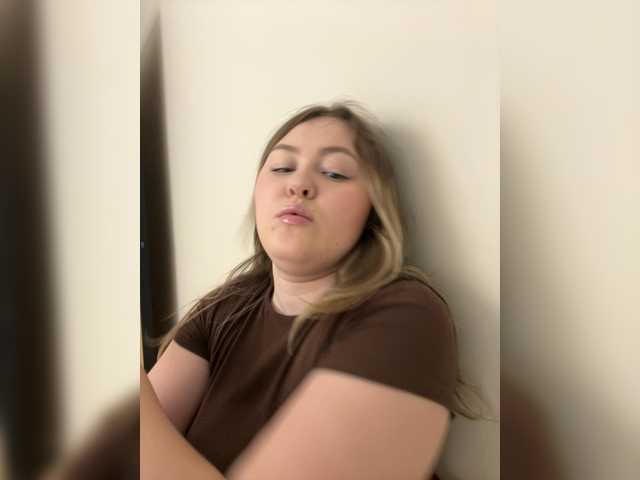 SunshineEmma live cam on BongaCams