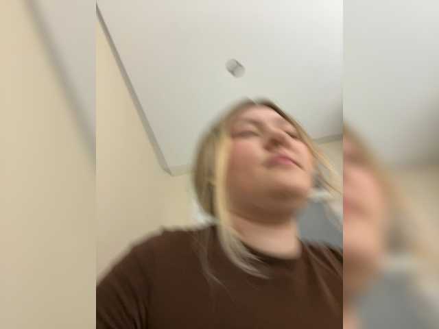 SunshineEmma live cam on BongaCams