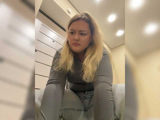 SunshineEmma live cam on BongaCams