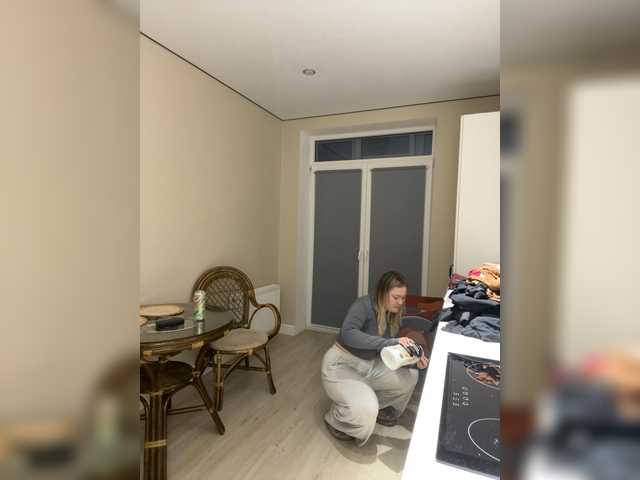SunshineEmma live cam on BongaCams