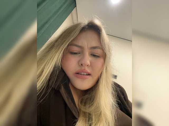 SunshineEmma live cam on BongaCams
