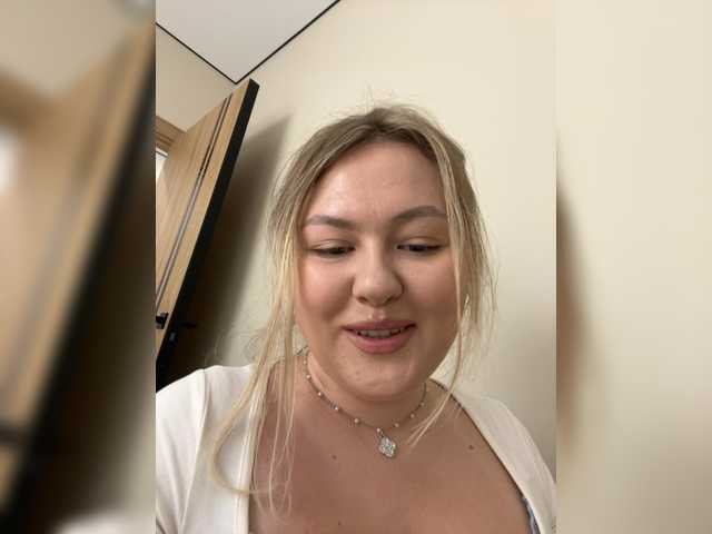 SunshineEmma live cam on BongaCams