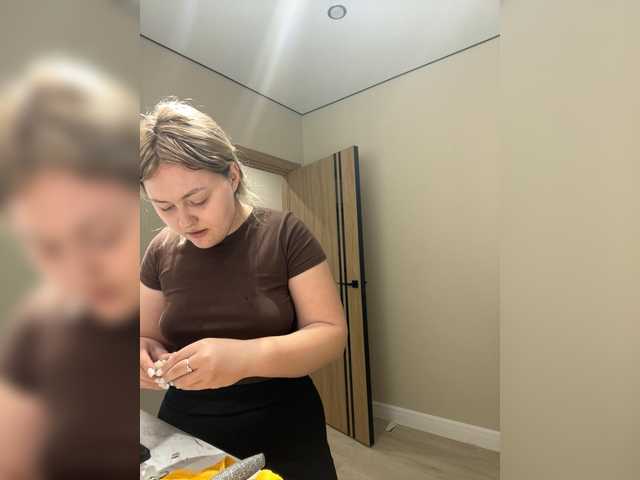 SunshineEmma live cam on BongaCams