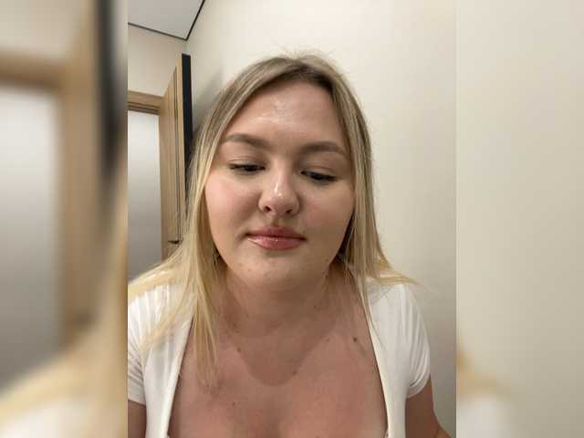 SunshineEmma live cam on BongaCams