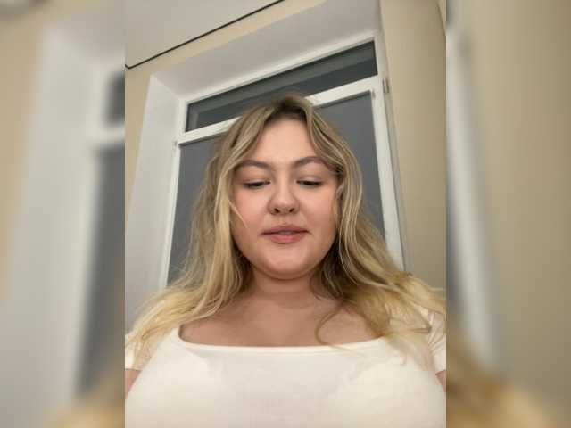 SunshineEmma live cam on BongaCams