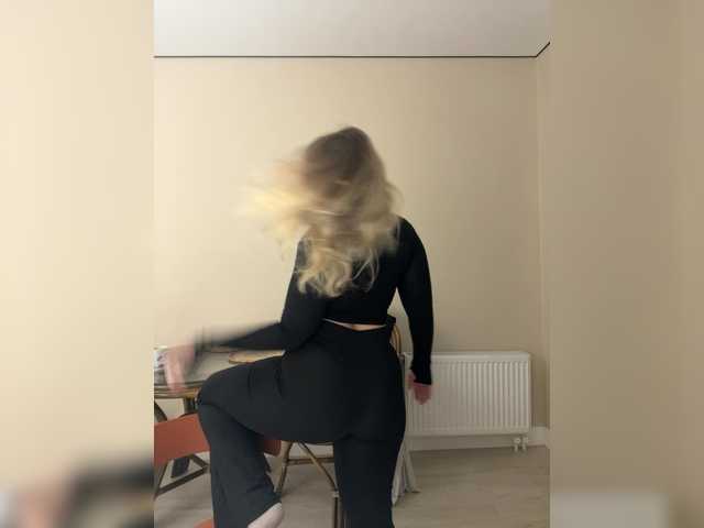 SunshineEmma live cam on BongaCams