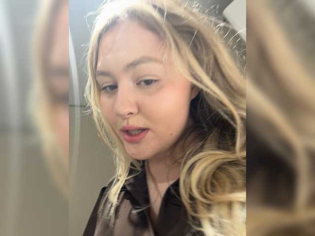 SunshineEmma live cam on BongaCams