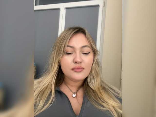 SunshineEmma, en vivo ahora en BongaCams