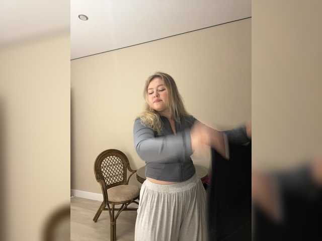 SunshineEmma live cam on BongaCams