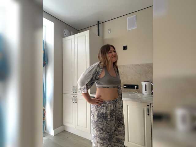 SunshineEmma live cam on BongaCams