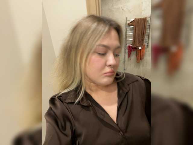SunshineEmma live cam on BongaCams