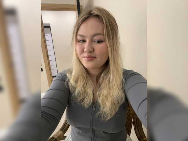 SunshineEmma live cam on BongaCams