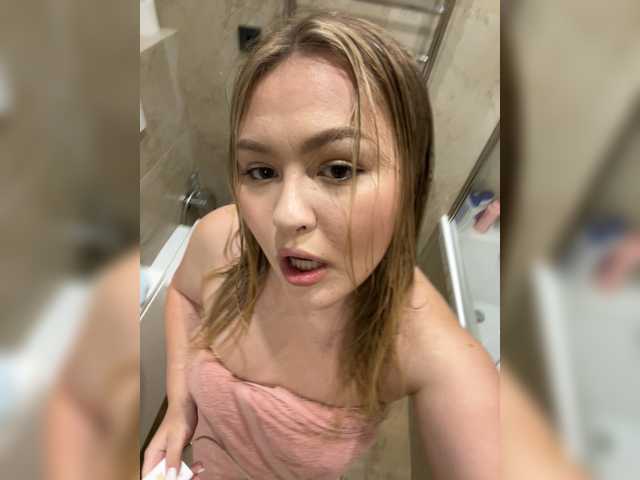 SunshineEmma live cam on BongaCams