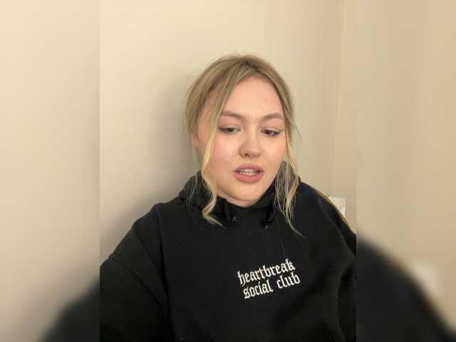 SunshineEmma live cam on BongaCams