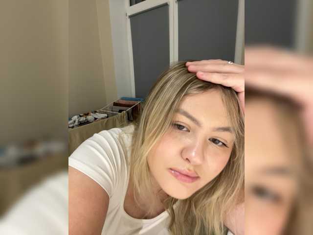 SunshineEmma, live now on BongaCams