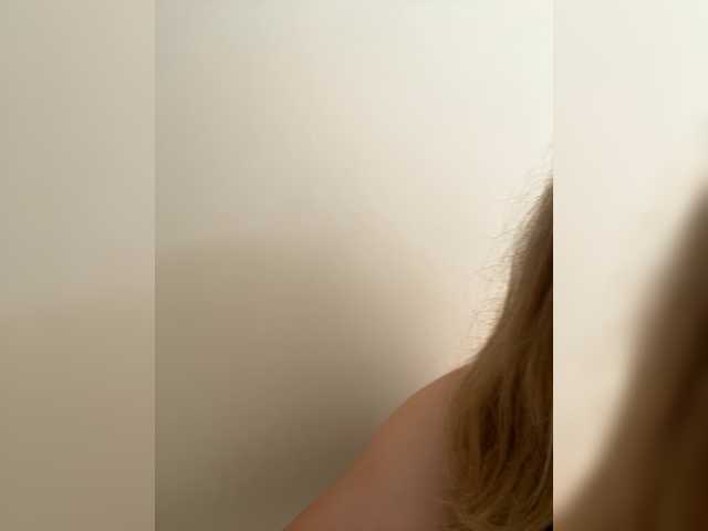 SunshineEmma live cam on BongaCams