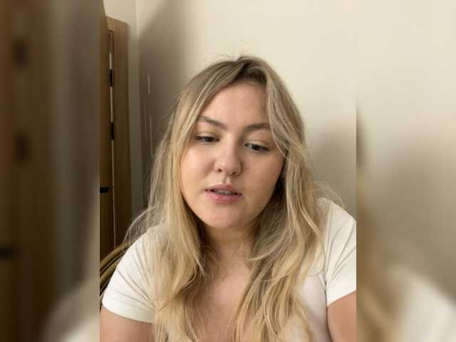 SunshineEmma live cam on BongaCams
