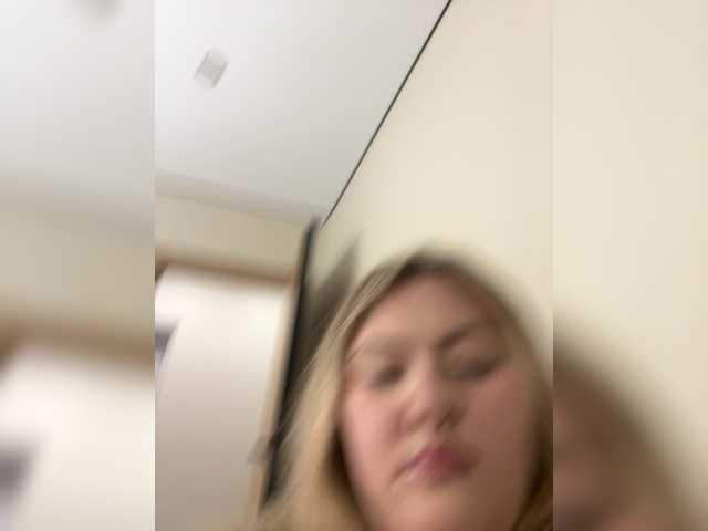 SunshineEmma live cam on BongaCams