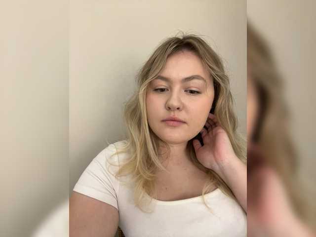 SunshineEmma live cam on BongaCams
