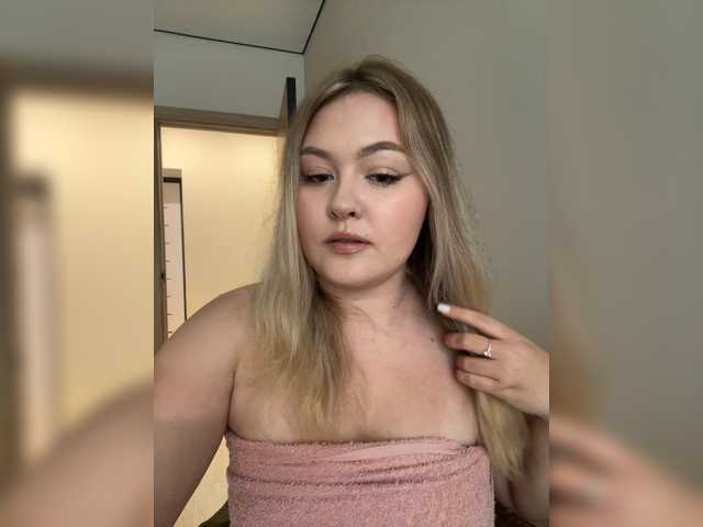 SunshineEmma live cam on BongaCams