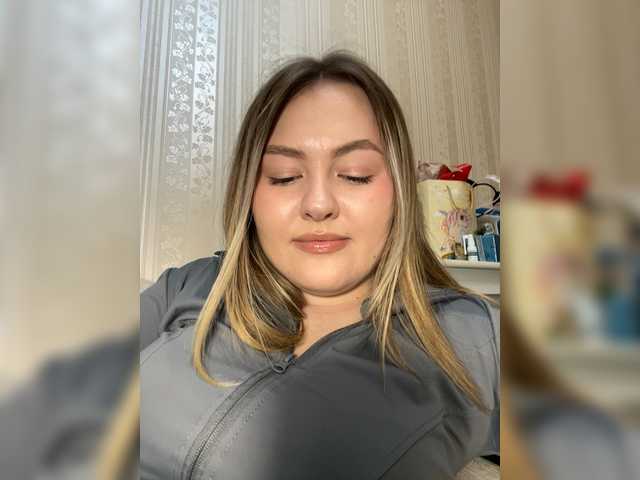 SunshineEmma's BongaCams show and profile